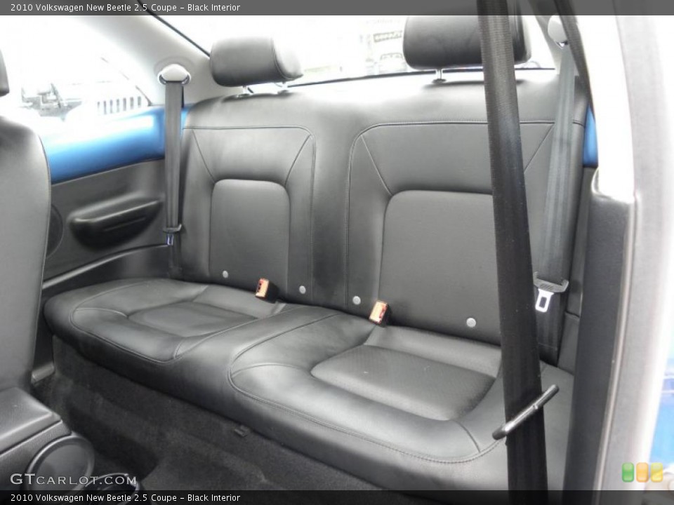 Black Interior Photo for the 2010 Volkswagen New Beetle 2.5 Coupe #49401020
