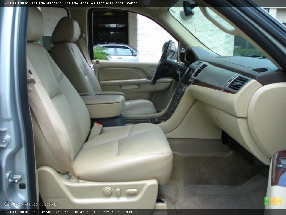Cashmere/Cocoa Interior Photo for the 2010 Cadillac Escalade  #49403612