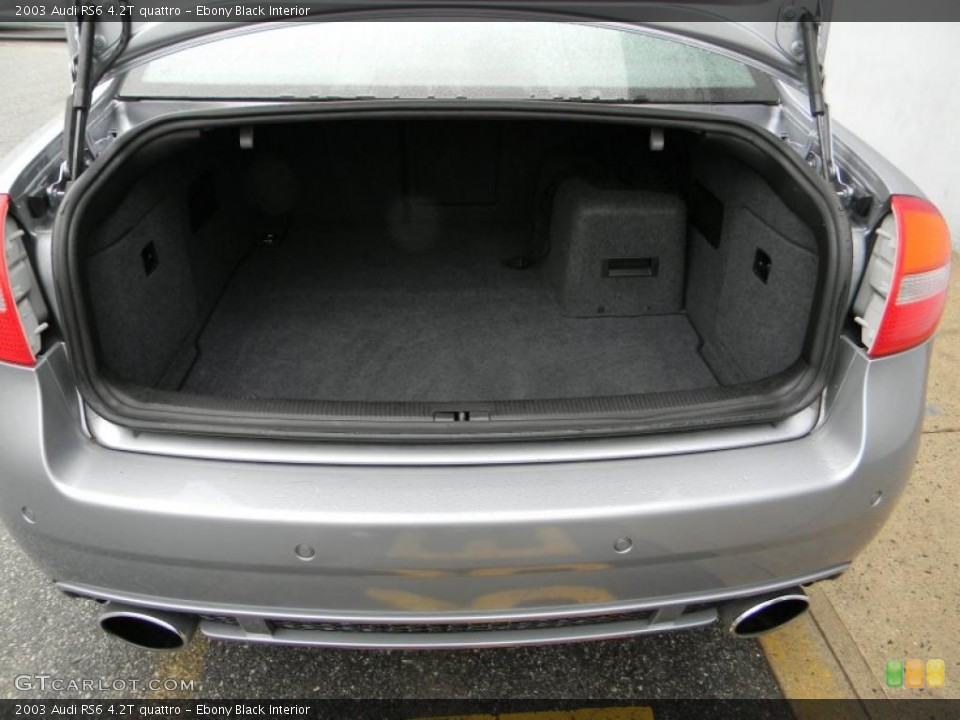 Ebony Black Interior Trunk for the 2003 Audi RS6 4.2T quattro #49403675