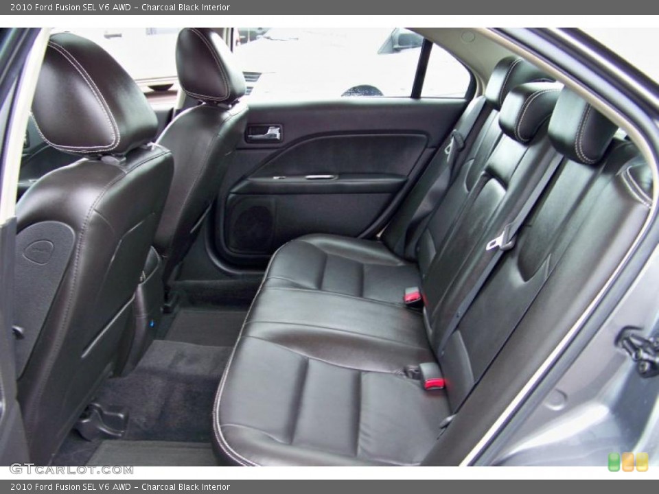 Charcoal Black Interior Photo for the 2010 Ford Fusion SEL V6 AWD #49405707