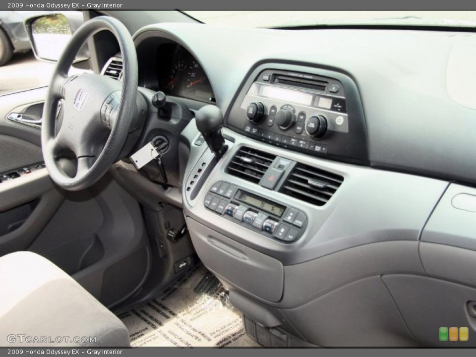 Gray Interior Dashboard for the 2009 Honda Odyssey EX #49410777