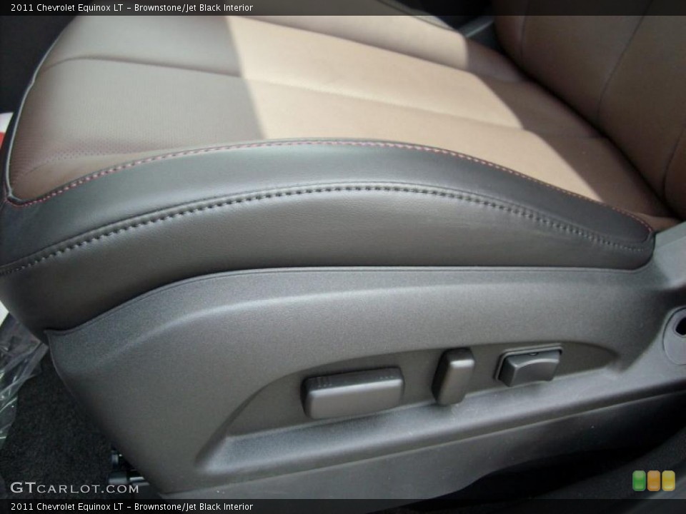Brownstone/Jet Black Interior Photo for the 2011 Chevrolet Equinox LT #49412421