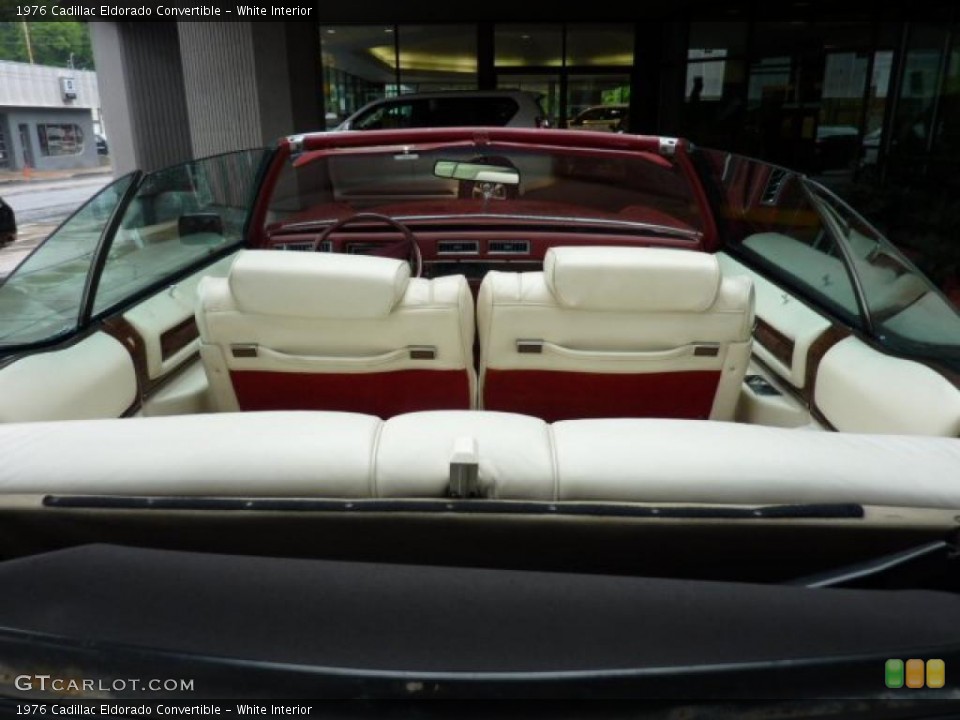 White Interior Photo for the 1976 Cadillac Eldorado Convertible #49420384