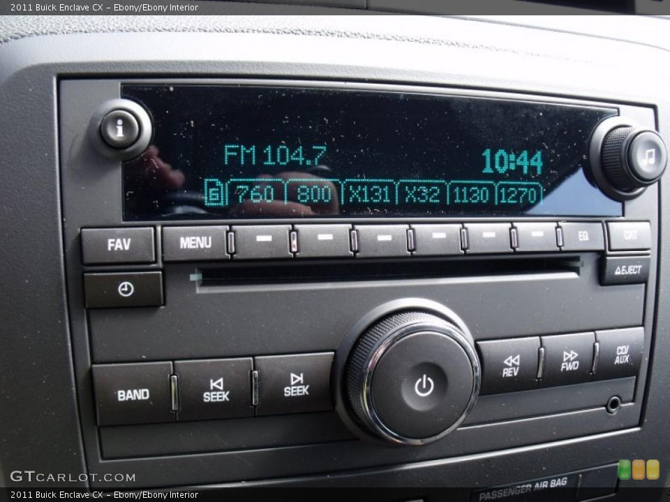 Ebony/Ebony Interior Controls for the 2011 Buick Enclave CX #49422004
