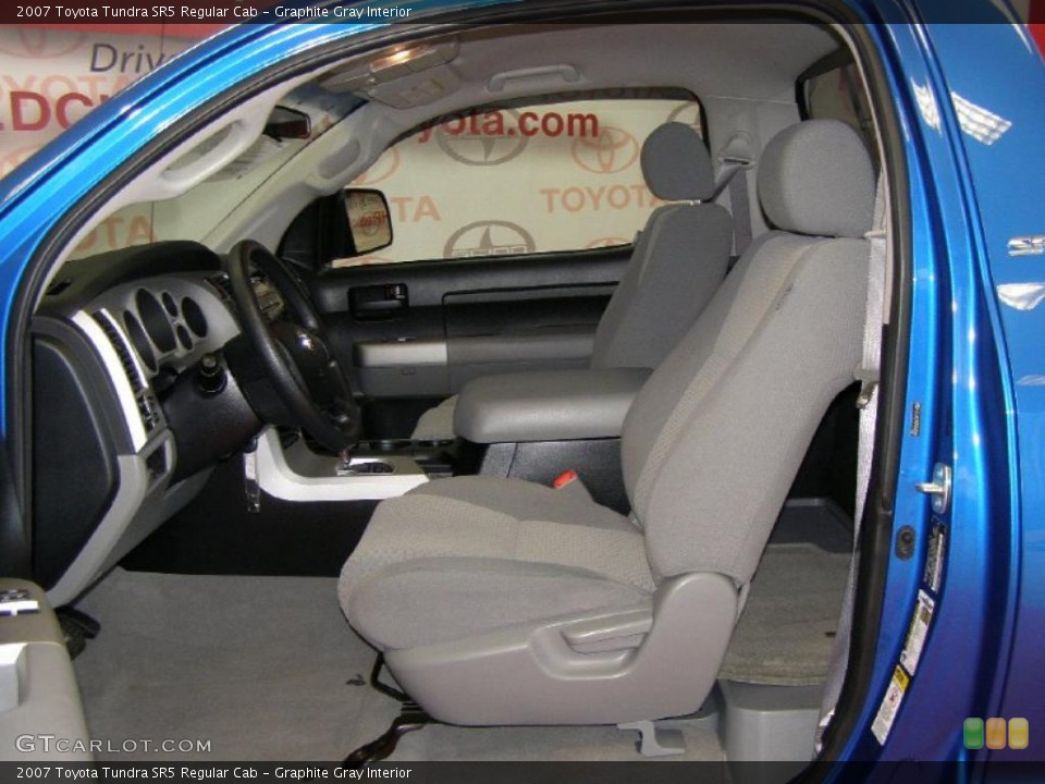 Graphite Gray Interior Photo for the 2007 Toyota Tundra SR5 Regular Cab #49431163
