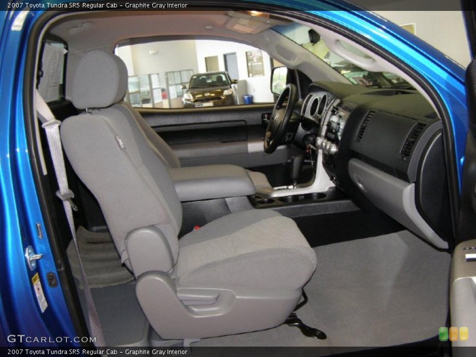 Graphite Gray Interior Photo for the 2007 Toyota Tundra SR5 Regular Cab #49431310
