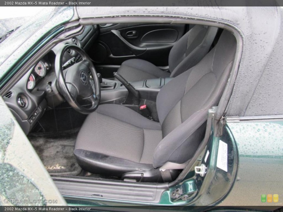 Black Interior Photo for the 2002 Mazda MX-5 Miata Roadster #49434781