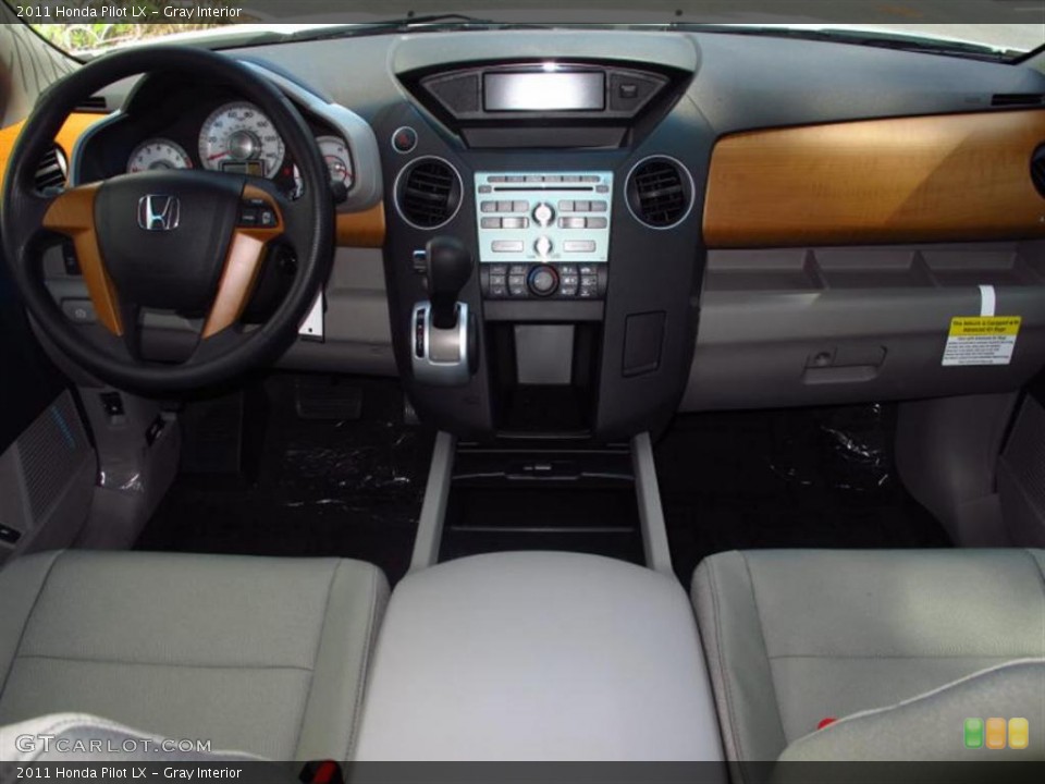 Gray Interior Dashboard for the 2011 Honda Pilot LX #49452016
