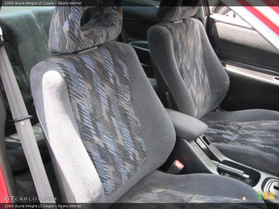 Ebony Interior Photo for the 1999 Acura Integra LS Coupe #49453411