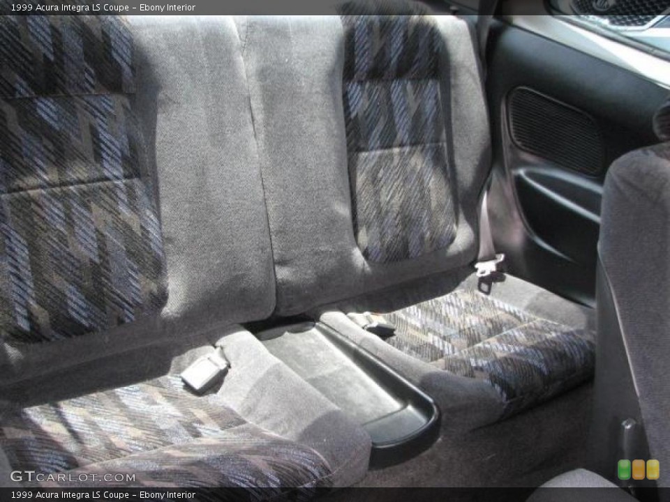 Ebony Interior Photo for the 1999 Acura Integra LS Coupe #49453426