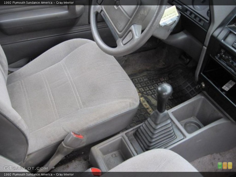 Gray Interior Photo for the 1992 Plymouth Sundance America #49453747