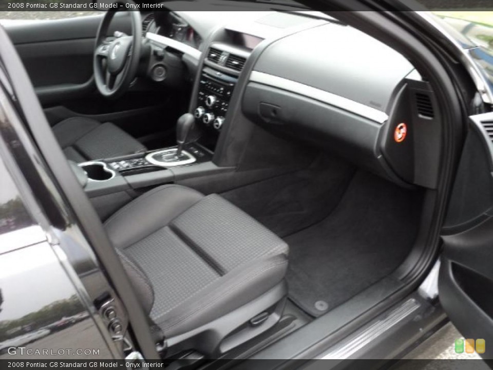 Onyx Interior Photo for the 2008 Pontiac G8  #49460623