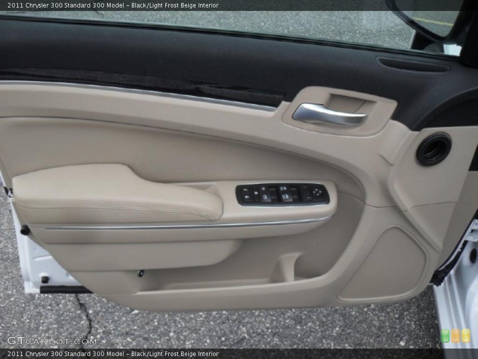 Black/Light Frost Beige Interior Door Panel for the 2011 Chrysler 300  #49462405