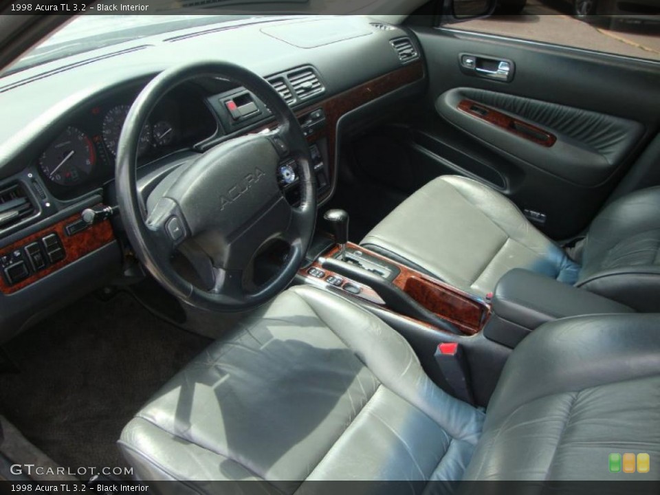 Black Interior Photo for the 1998 Acura TL 3.2 #49471536