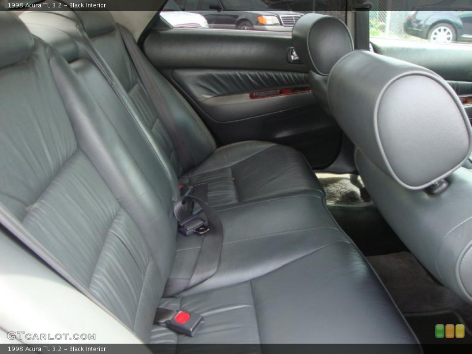 Black Interior Photo for the 1998 Acura TL 3.2 #49471578