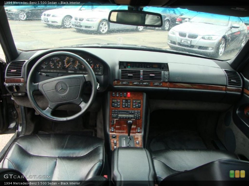 Black Interior Dashboard for the 1994 Mercedes-Benz S 500 Sedan #49472304