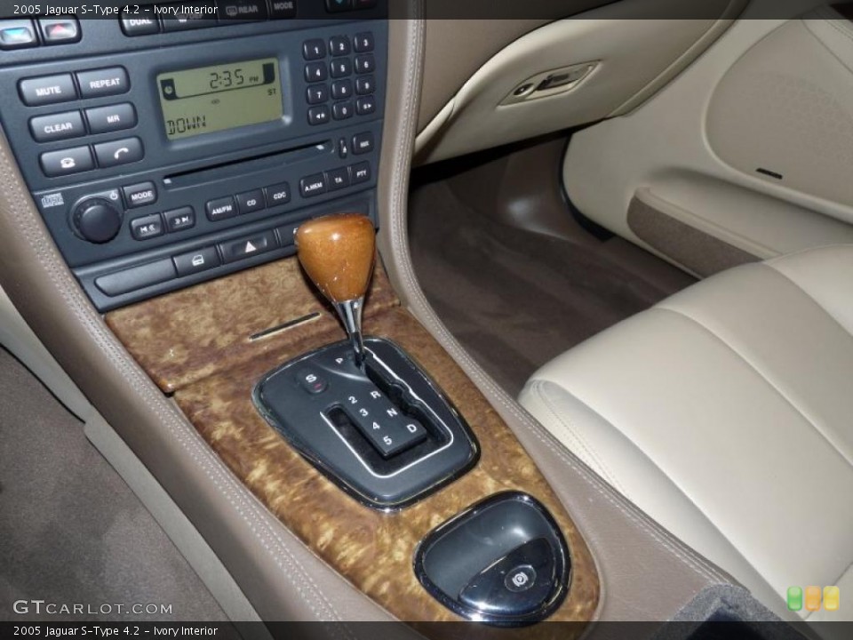 Ivory Interior Transmission for the 2005 Jaguar S-Type 4.2 #49475874