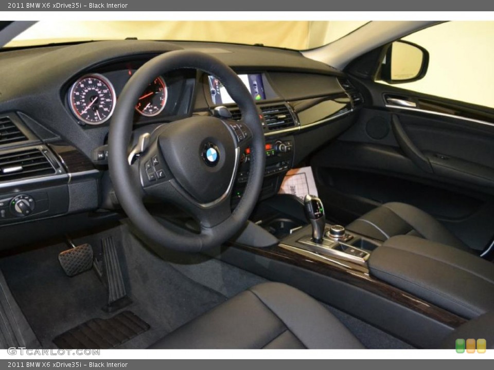 Black Interior Photo for the 2011 BMW X6 xDrive35i #49491735