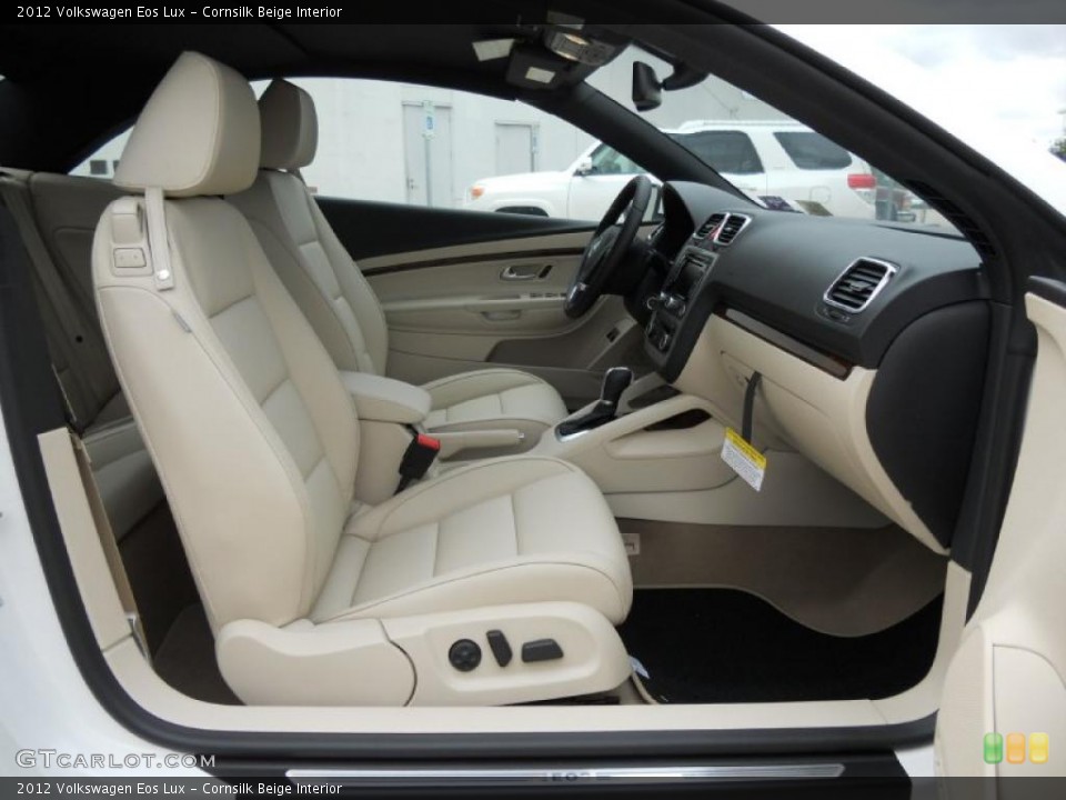 Cornsilk Beige Interior Photo for the 2012 Volkswagen Eos Lux #49498572