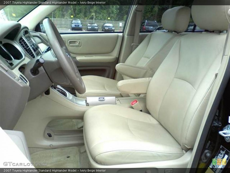 Ivory Beige Interior Photo for the 2007 Toyota Highlander  #49498728