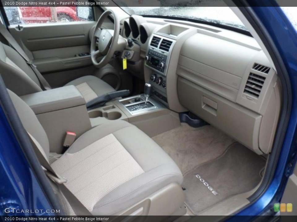 Pastel Pebble Beige Interior Photo for the 2010 Dodge Nitro Heat 4x4 #49506801