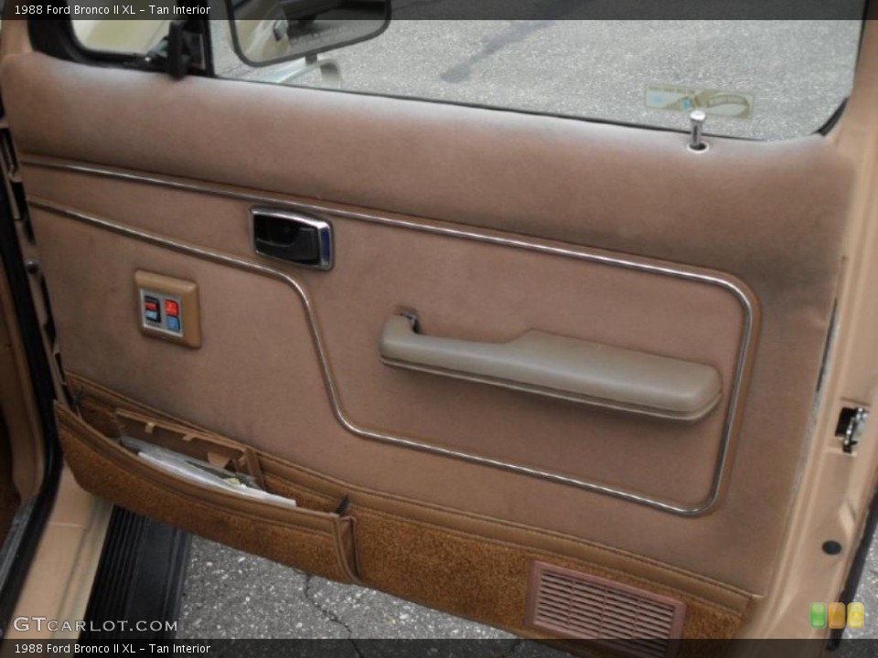 Tan Interior Door Panel for the 1988 Ford Bronco II XL #49515524