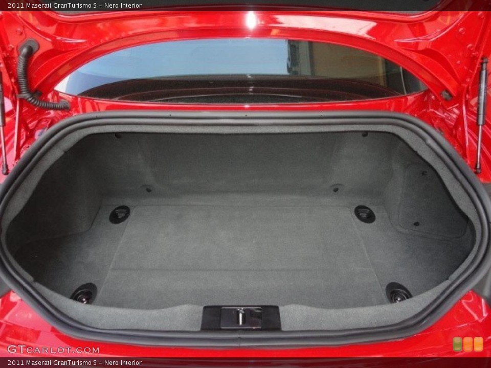 Nero Interior Trunk for the 2011 Maserati GranTurismo S #49516070