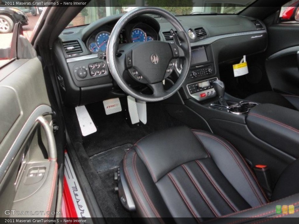 Nero Interior Photo for the 2011 Maserati GranTurismo S #49516085