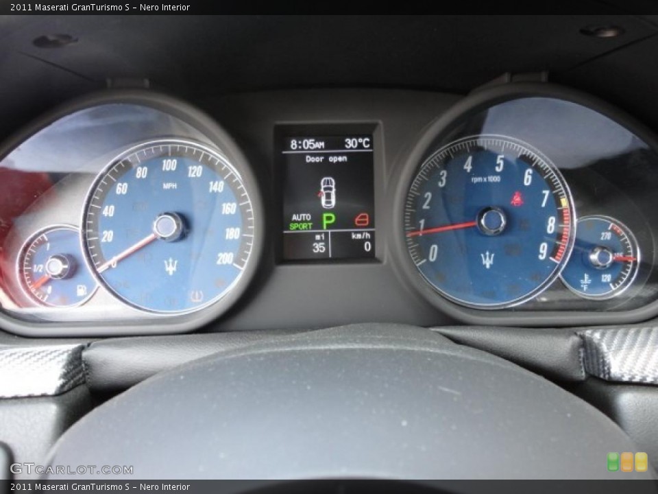 Nero Interior Gauges for the 2011 Maserati GranTurismo S #49516157