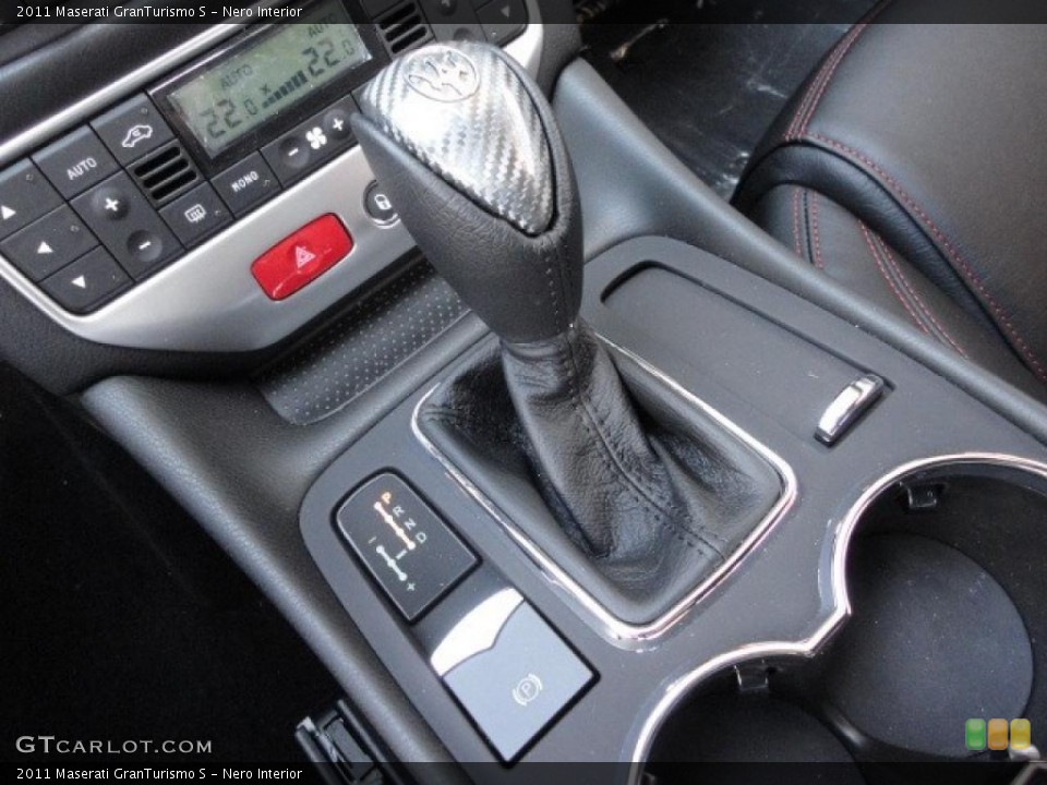 Nero Interior Transmission for the 2011 Maserati GranTurismo S #49516370