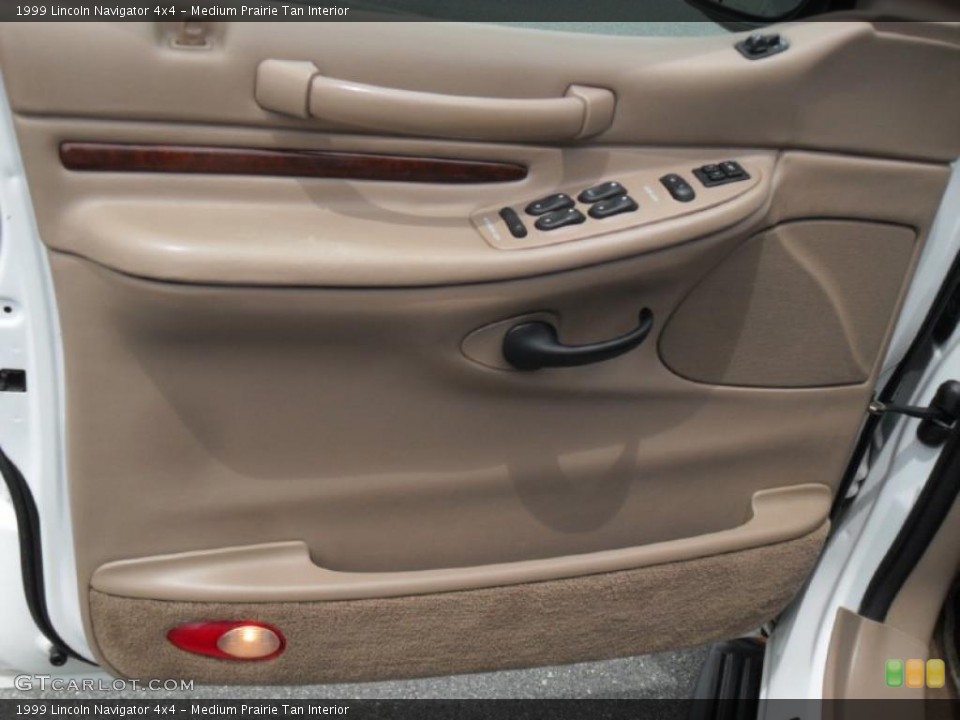 Medium Prairie Tan Interior Door Panel for the 1999 Lincoln Navigator 4x4 #49517159