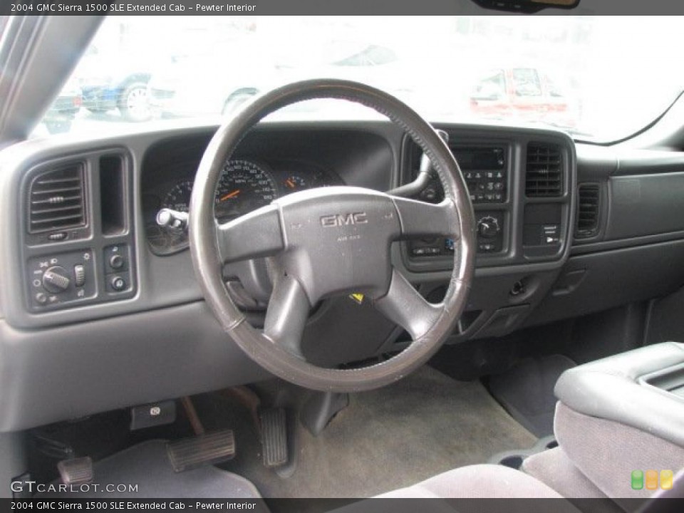 Pewter Interior Photo for the 2004 GMC Sierra 1500 SLE Extended Cab #49523321