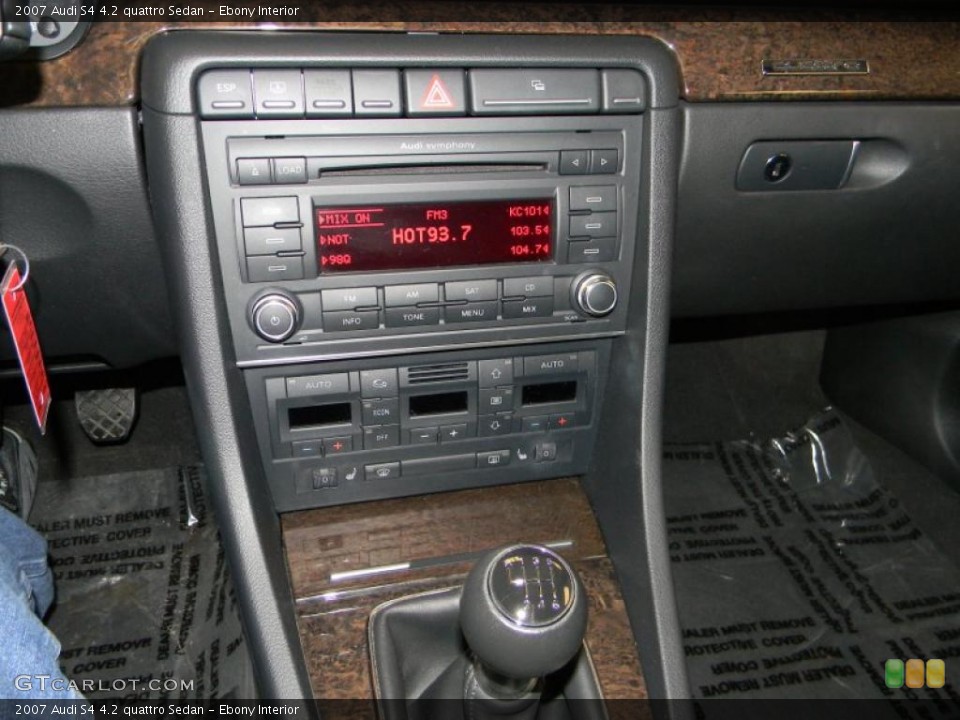 Ebony Interior Controls for the 2007 Audi S4 4.2 quattro Sedan #49541888