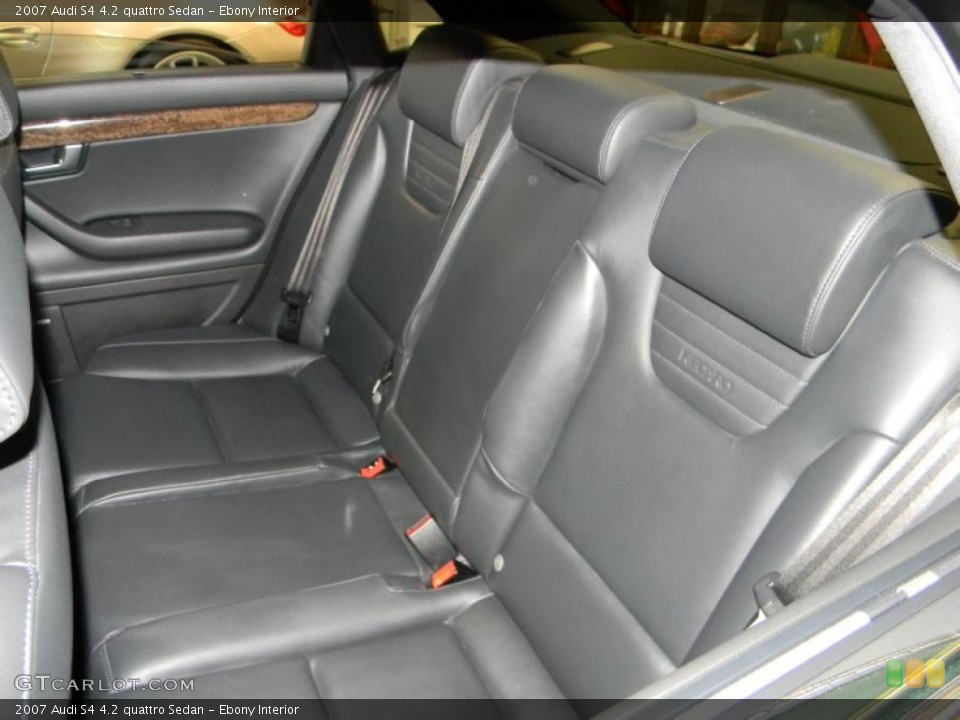 Ebony Interior Photo for the 2007 Audi S4 4.2 quattro Sedan #49541963