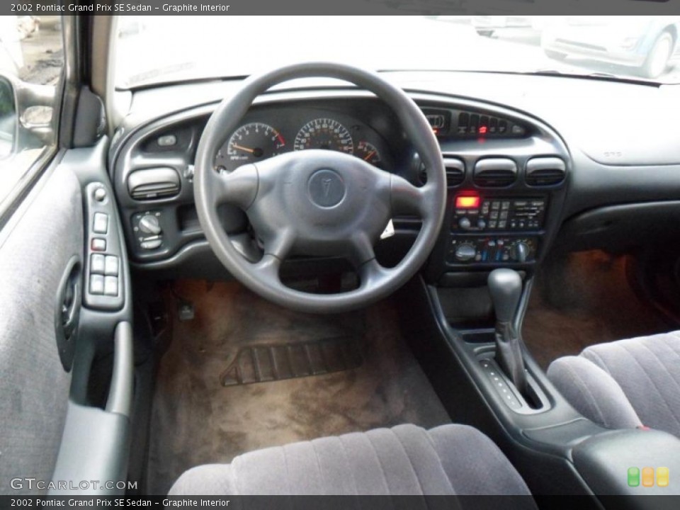 Graphite Interior Photo for the 2002 Pontiac Grand Prix SE Sedan #49543970