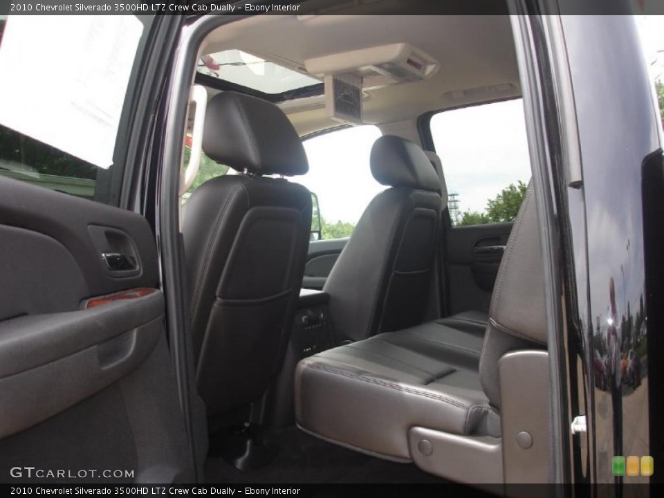 Ebony Interior Photo for the 2010 Chevrolet Silverado 3500HD LTZ Crew Cab Dually #49550330