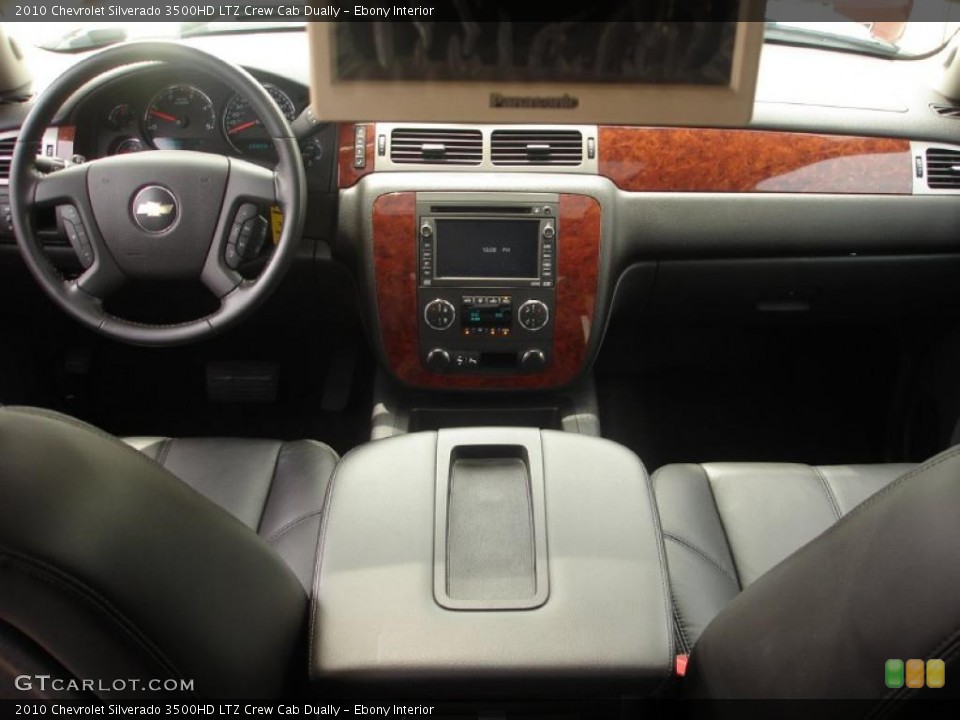 Ebony Interior Dashboard for the 2010 Chevrolet Silverado 3500HD LTZ Crew Cab Dually #49550342