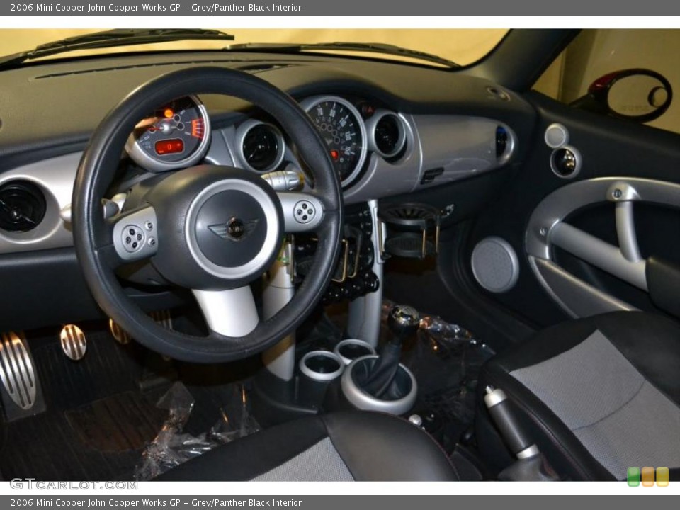 Grey/Panther Black Interior Photo for the 2006 Mini Cooper John Copper Works GP #49559510