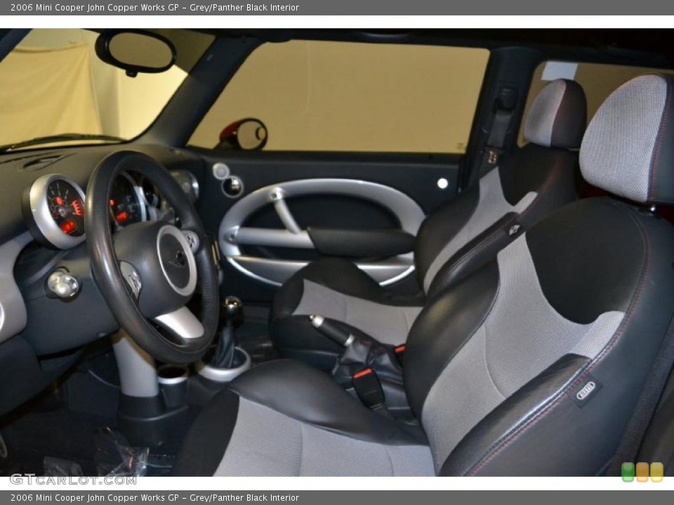 Grey/Panther Black Interior Photo for the 2006 Mini Cooper John Copper Works GP #49559519