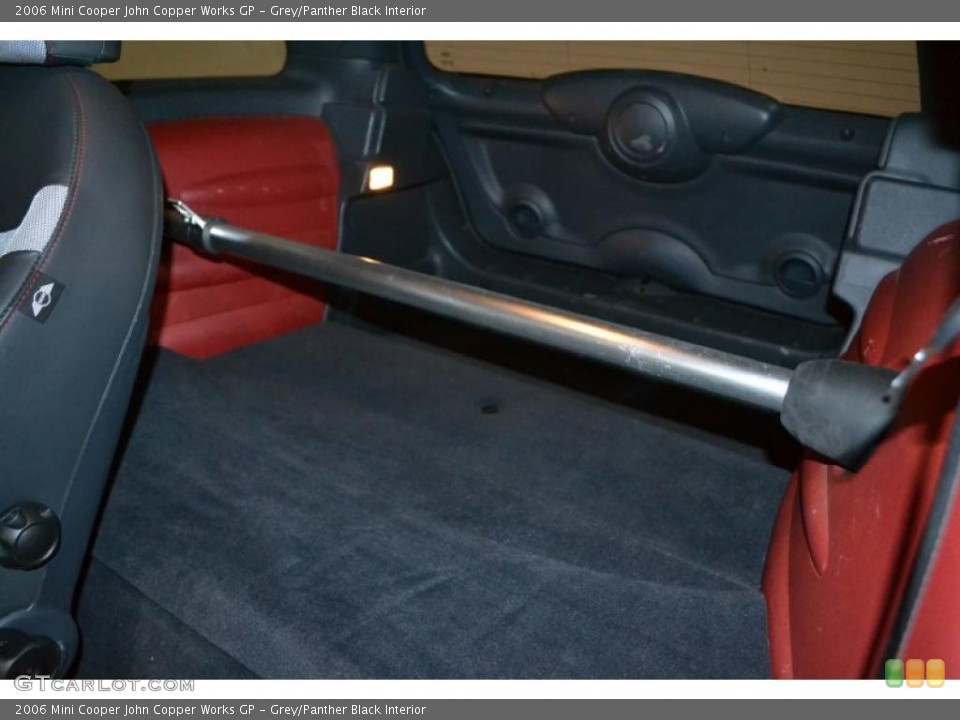Grey/Panther Black Interior Photo for the 2006 Mini Cooper John Copper Works GP #49559549