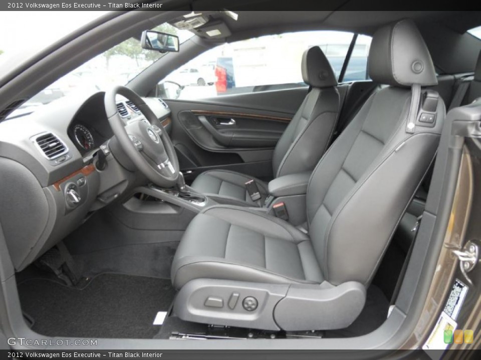 Titan Black Interior Photo for the 2012 Volkswagen Eos Executive #49561787