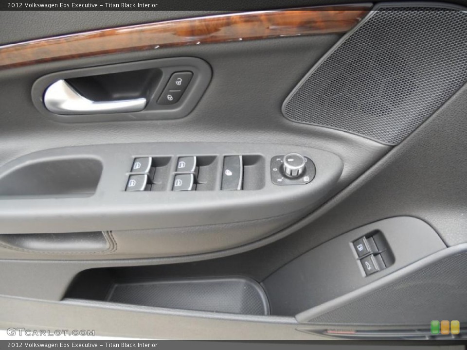 Titan Black Interior Door Panel for the 2012 Volkswagen Eos Executive #49561841