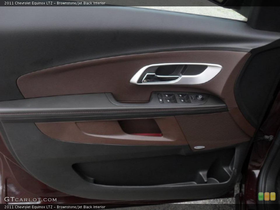 Brownstone/Jet Black Interior Door Panel for the 2011 Chevrolet Equinox LTZ #49574011