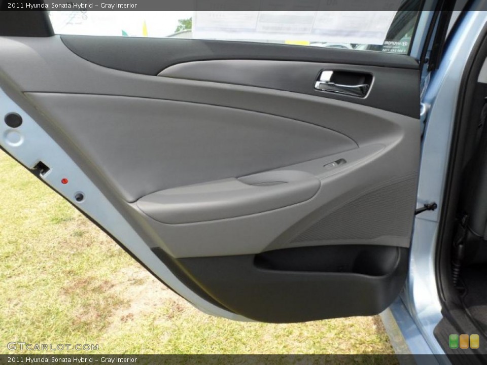 Gray Interior Door Panel for the 2011 Hyundai Sonata Hybrid #49576198