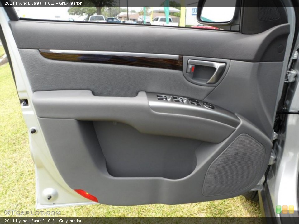 Gray Interior Door Panel for the 2011 Hyundai Santa Fe GLS #49580362