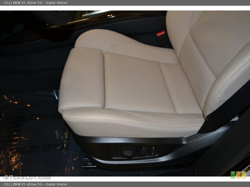 Oyster Interior Photo for the 2011 BMW X5 xDrive 50i #49595059