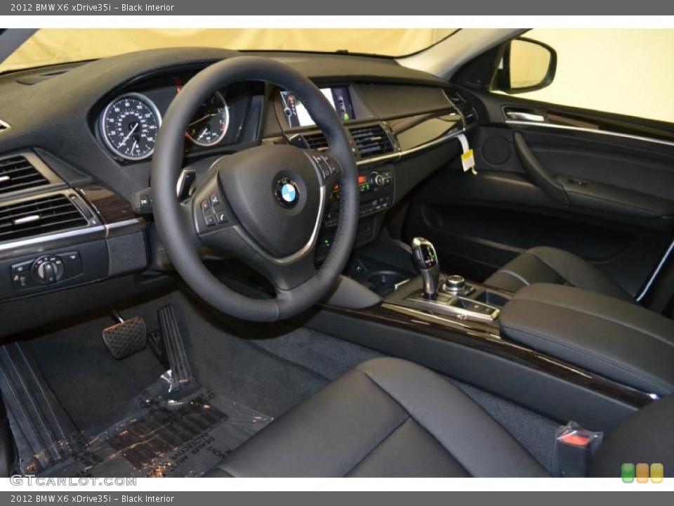 Black Interior Prime Interior for the 2012 BMW X6 xDrive35i #49600366