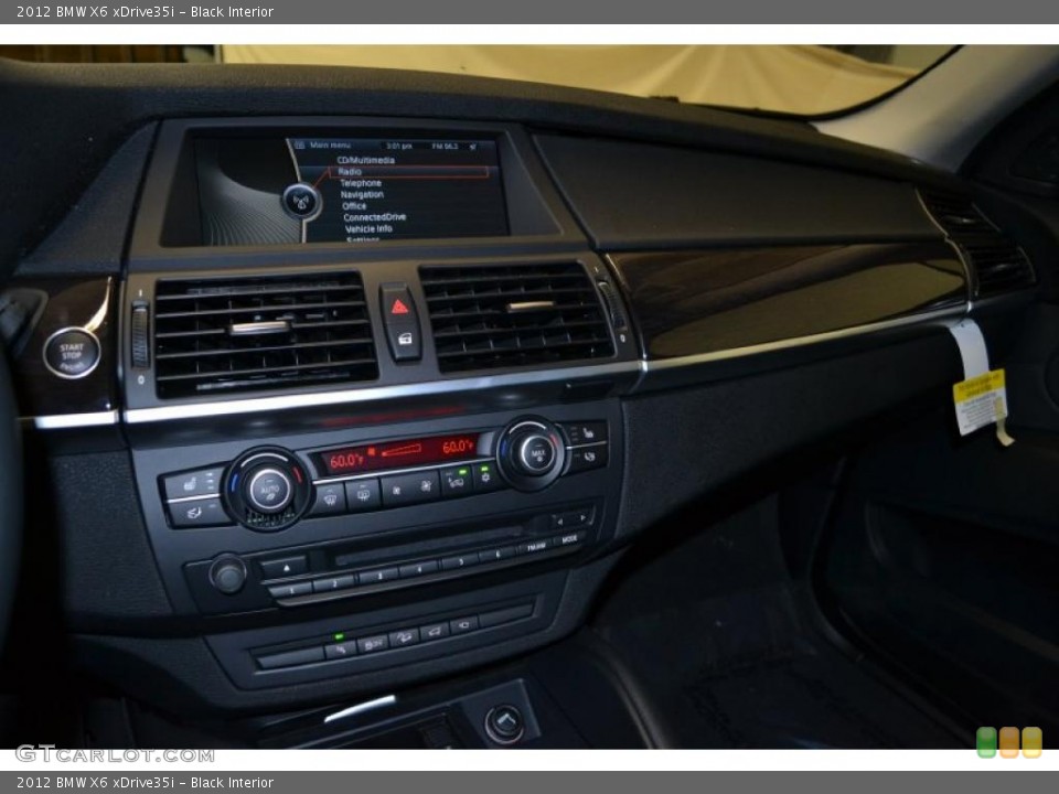 Black Interior Controls for the 2012 BMW X6 xDrive35i #49600528