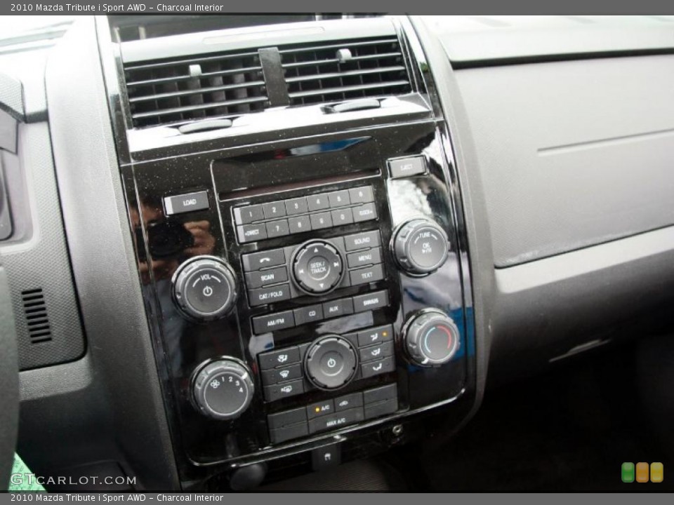 Charcoal Interior Controls for the 2010 Mazda Tribute i Sport AWD #49601710