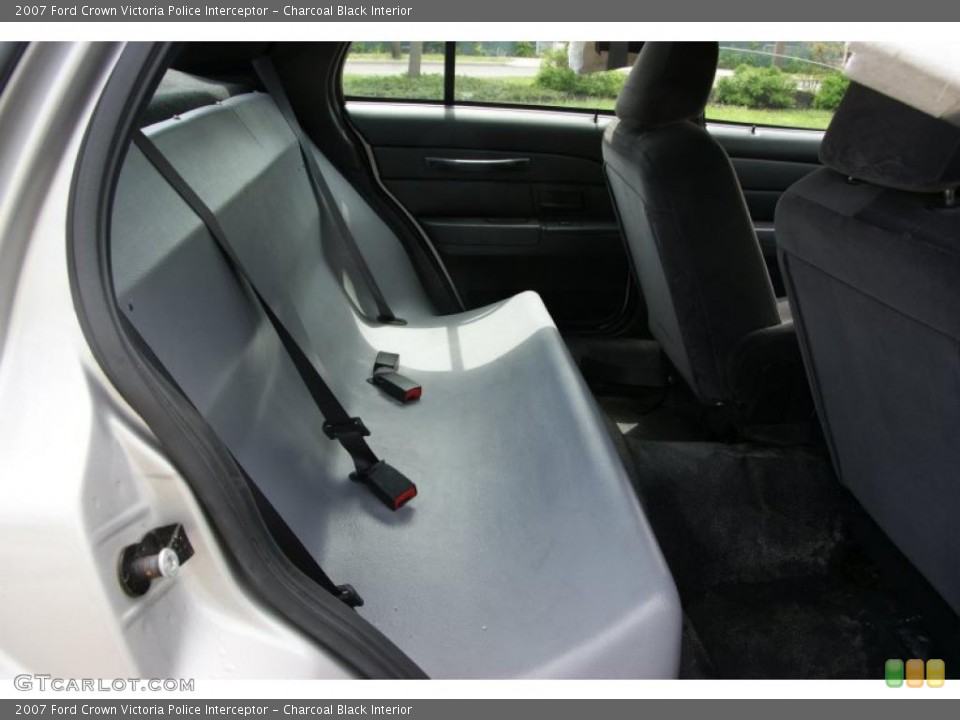 Charcoal Black Interior Photo for the 2007 Ford Crown Victoria Police Interceptor #49603885